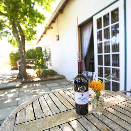 Villa Jacaranda Wine And Guestfarm Wellington Exterior foto
